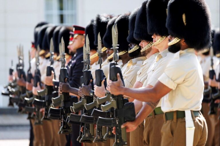 Velika Britanija dočekuje Trampa uz veliku pompu: Nadaju se da će izbjeći teška pitanja