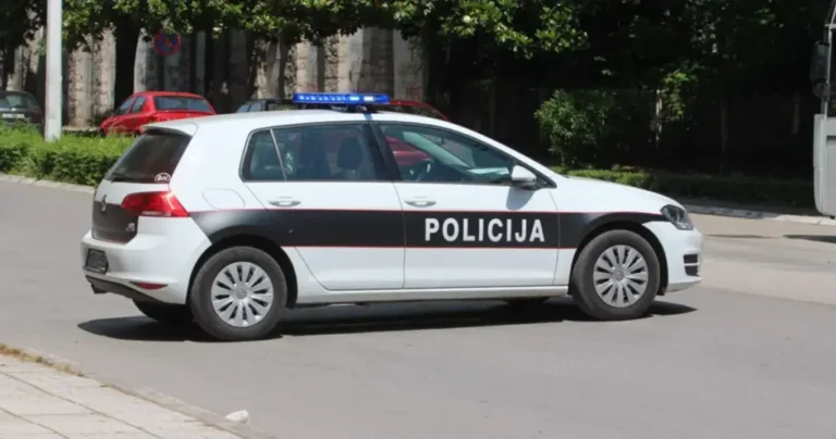 (VIDEO) Vozač Audija iz Slovenije divljao sarajevskim ulicama pa napravio tešku saobraćajnu nesreću