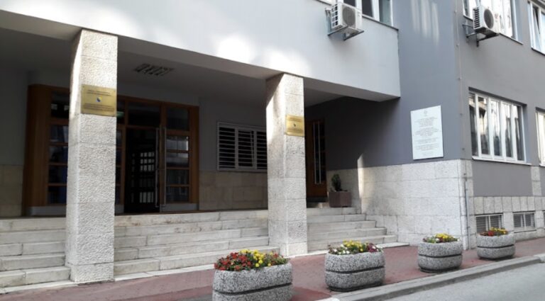 Haos u biračkim spiskovima: Građani Zenice šokirani – ko je odgovoran za skandal?