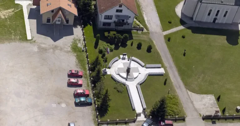 Bh. opština nema banku, ali troši milion KM na gradnju replike