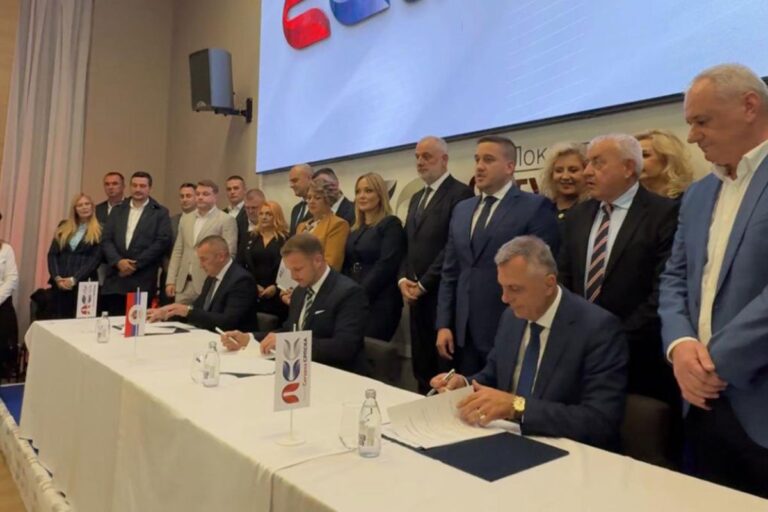 Banjalučki SNSD o Stanivukovićevom pokretu: Ako mu ne ide s narodom, možda će ići s neprijateljem