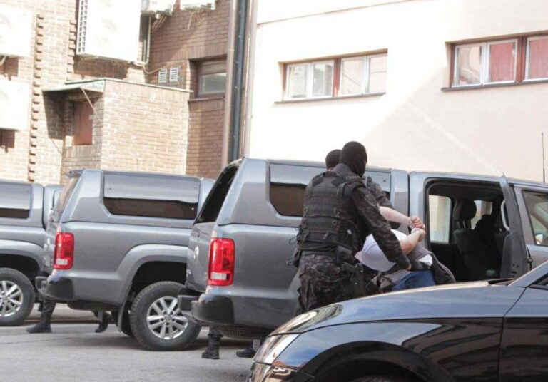 Velika akcija policije na području Tuzlanskog kantona: Pretresi na više lokacija