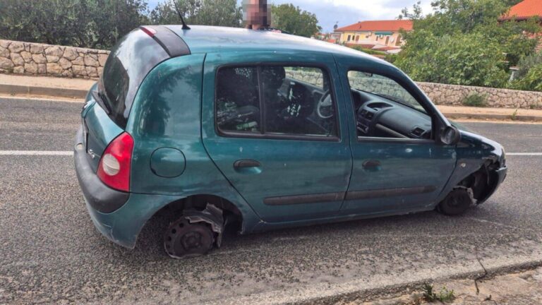 Dama vozila bez guma, pijana i pod utjecajem droge pa završila u zatvoru!