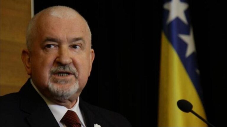 Ef. Cerić se prisjetio džamije čiju je obnovu Bešlić finansirao: Imao je dar nebeskog džana, bio je dobri Bošnjanin