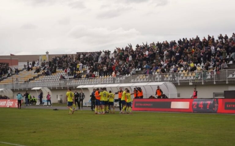 Zašto šuti Nogometni savez? Navijači veličali Ratka Mladića, MUP RS tvrdi da incidenata nije bilo