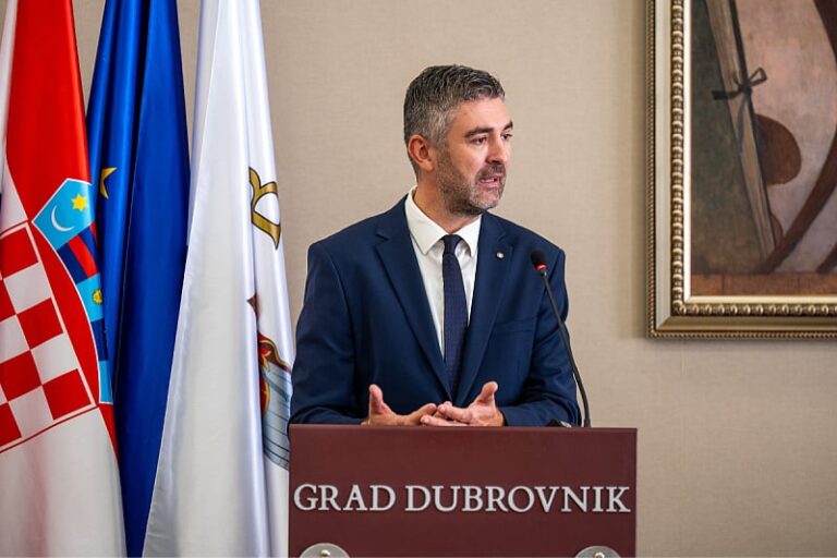 Gradonačelnik Dubrovnika: Kokain se šmrče na svakom kantunu, mjesečna potrošnja se mjeri u kamionima