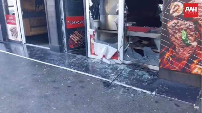 Haos u Podgorici ne prestaje, demoliran lokal Turčina: Turci se zabarikadirali u kazinu