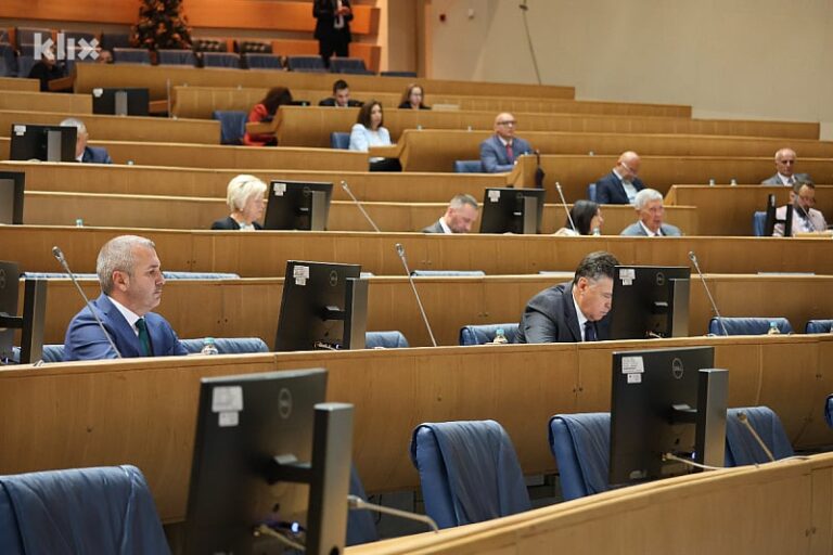 Ideja da Predstavnički dom BiH uspostavi Ured glavnog pregovarača nije dobila potrebnu većinu