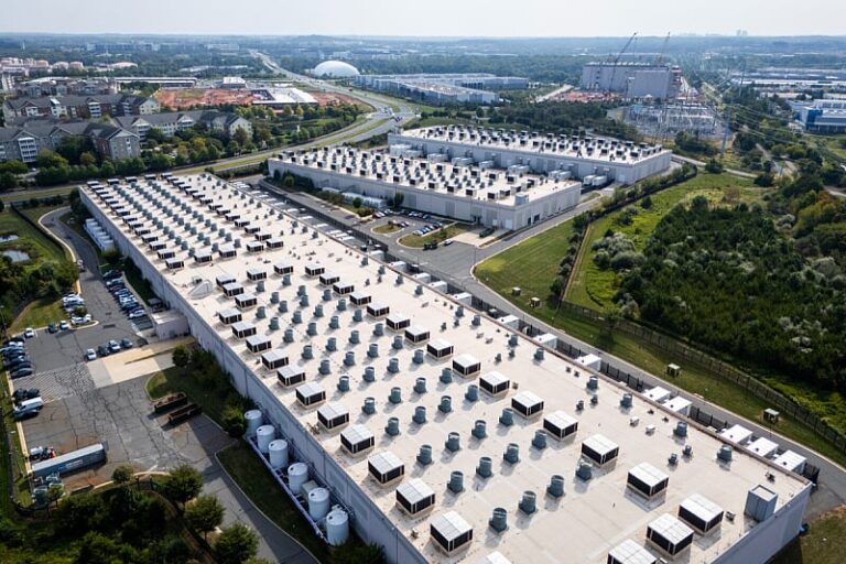 Internet se ponovo ruši: Amazonovi serveri i dalje u problemima, milioni korisnika bez pristupa