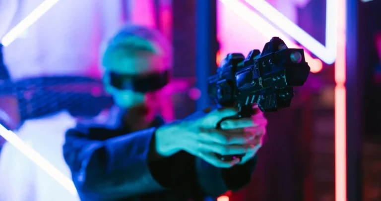 Izazov s TikToka: Učenik u školu donio plinski pištolj, reagovala i policija