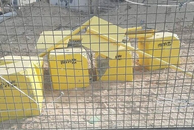 Izraelska vojska u Gazi postavila blokove, ofarbala ih u žuto i upozorila – ko ih pređe, otvaramo vatru