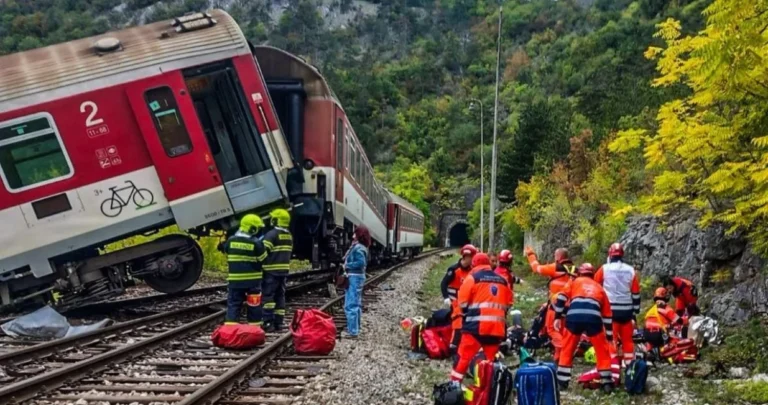 Jeziv sudar vozova u Slovačkoj: Najmanje 20 osoba povrijeđeno