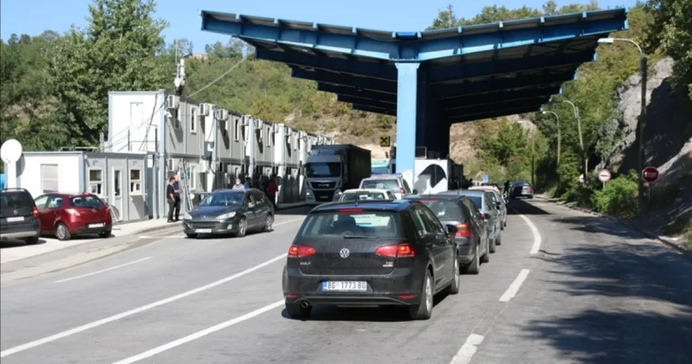 Kakva glupost: Srbijanac glumio mangupa na granici sa Kosovom, brzo je zažalio zbog toga