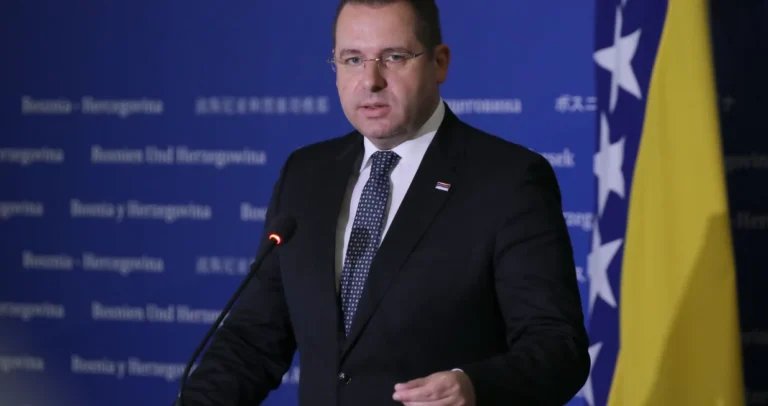 Kovačević uporedio Konakovića sa okupatorima: Mi smo se aga davno oslobodili