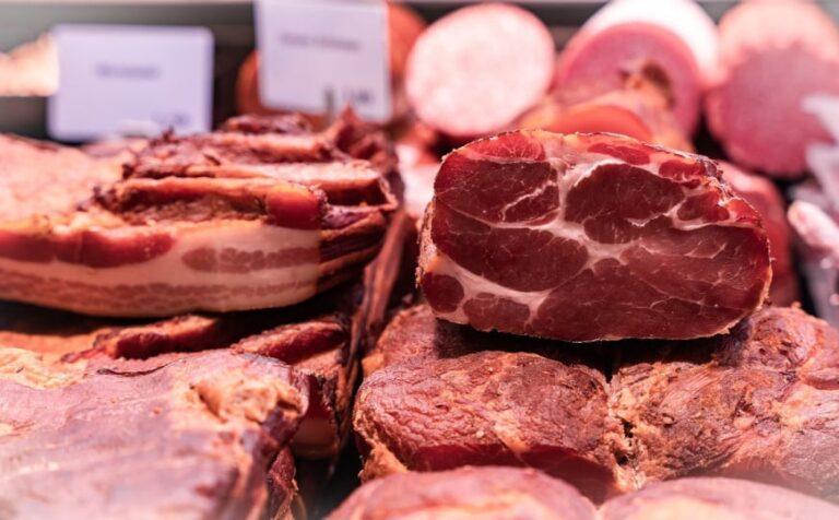 Nesvakidašnji slučaj krađe: Zeničanin opljačkao mesnicu, ukrao suho meso i novac