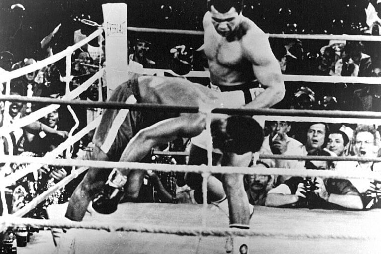 Muhamed Ali prije 51 godinu nije udario svoj “najbolji udarac”, a zna li svijet danas stati?