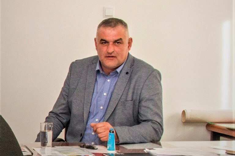 Načelnik Han Pijeska Slobodan Đurić napušta SDS i prelazi u SNSD