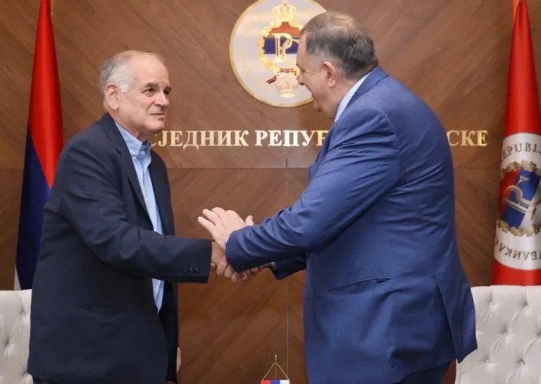 Netanyahu u Banjoj Luci kazao da mu je drago što je u Novom Sadu