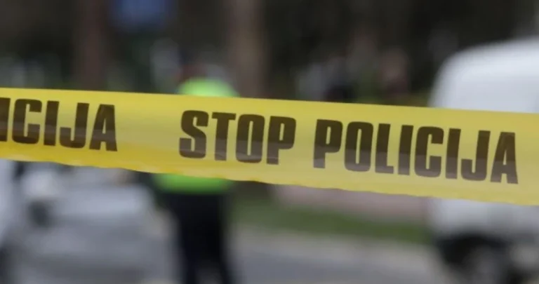 Nova tragedija na bh. cestama: Auto sletio s ceste, 19-godišnjak stradao na mjestu