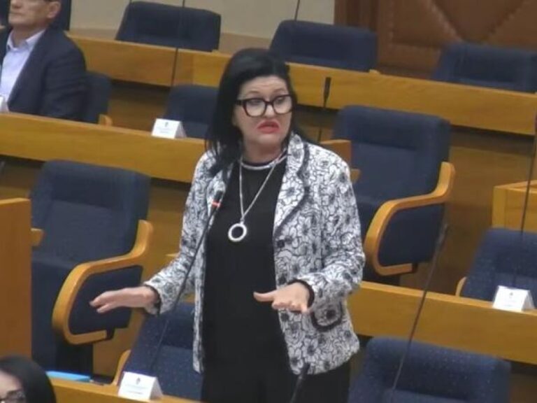 Novi hit Dodikove Nataše u NSRS: Samo malo nešto da kažem. Mi smo ‘ođe u jednoj partiji