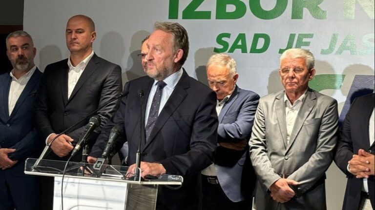 Održana sjednica Predsjedništva SDA: Traže od Šmita posebna izborna pravila za Srebrenicu