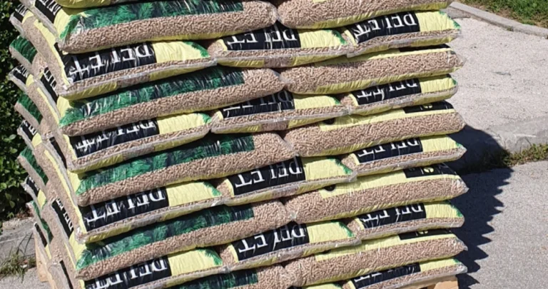 Pelet je papreno skup samo da bi trgovaci zadovoljno trljali ruke