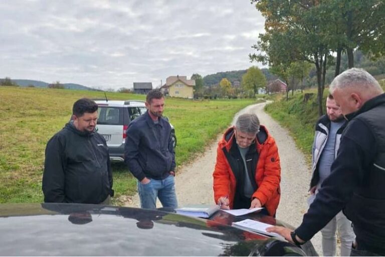 Počela rekonstrukcija šest putnih pravaca u Velikoj Kladuši