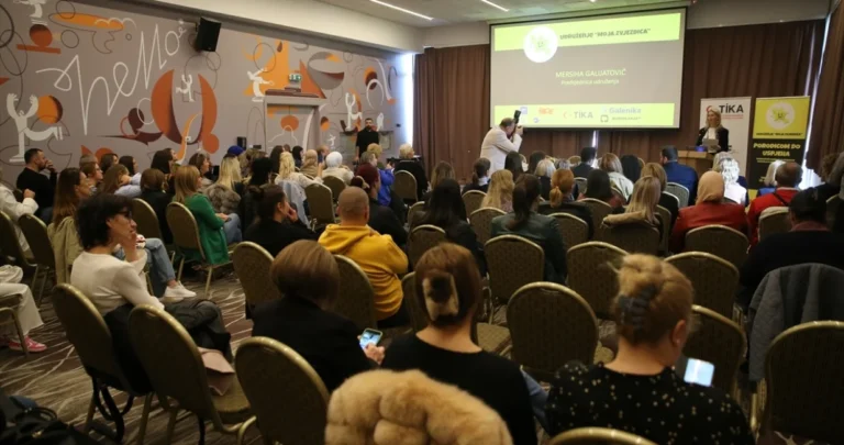 Porodicom do uspjeha: Edukacija roditelja djece s poteškoćama u razvoju