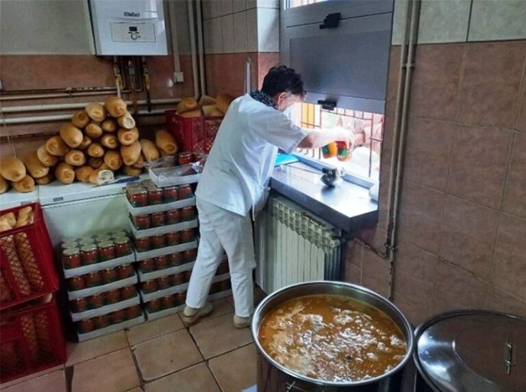 Povećan broj korisnika u pučkim kuhinjama u Mostaru