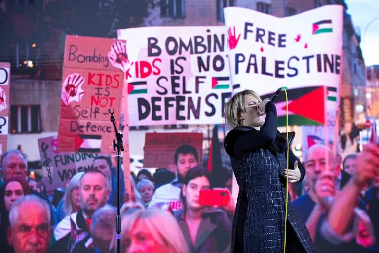 Protest za Palestinu u Zagrebu okupio oko 2.000 ljudi: “Ko je zasp’o neka se probudi”