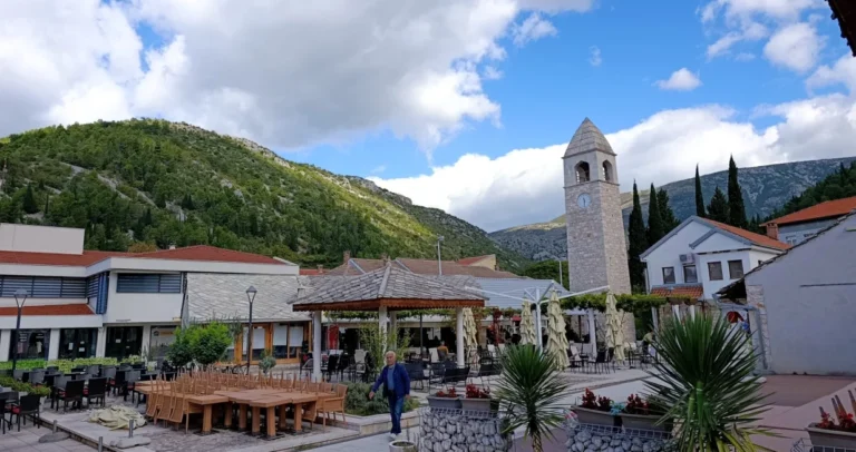 Roditelji u Stocu: Ako bošnjačka djeca izgube još jedan čas, slijedi blokada Gradske uprave