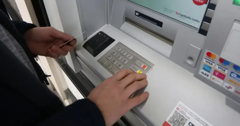 RS najavljuje veći minimalac: Ekonomisti upozoravaju na inflaciju i neuporedive standarde