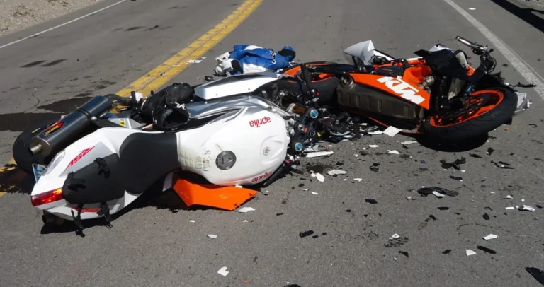 Strašna scena u centru Sarajeva: Sudar automobila i motocikla, jedna osoba povrijeđena