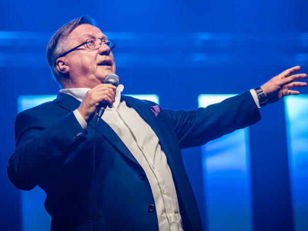 Sutra u Sarajevu okupljanje u čast Halida Bešlića: Ponesite ljubav za Halida!