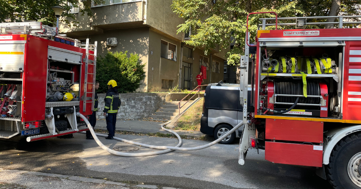 Tragedija u Rakovici: Majka i kćerka izgorjele u stanu