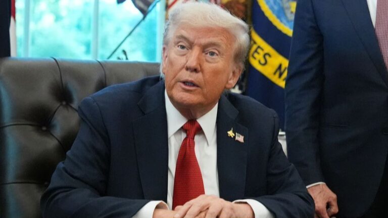 Tramp: “Ako se Hamas ne razoruža, mi ćemo ih razoružati”