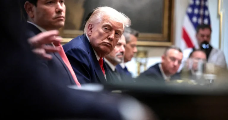 Trump zaprijetio ukidanjem američke pomoći i subvencija Kolumbiji, nazvao predsjednika Petra narkobosom