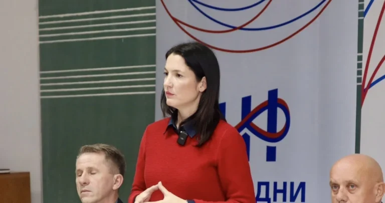 “Vjerovati Dodiku isto je kao vjerovati u Deda Mraza” – Trivić bez dlake na jeziku