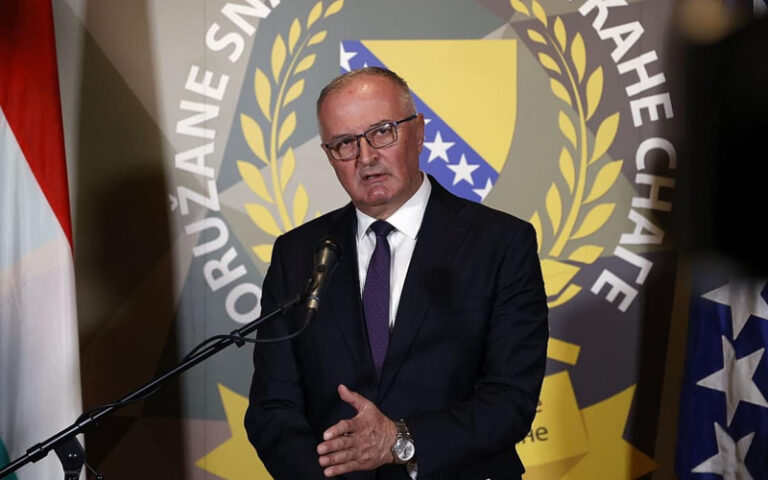 Zukan Helez: “Možda Vučić ponovo sanja da puca sa Jevrejskog groblja na civile u Sarajevu”