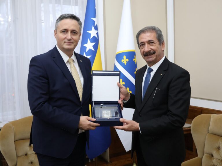 Bećirović primio u oproštajnu posjetu ambasadora Države Palestine
