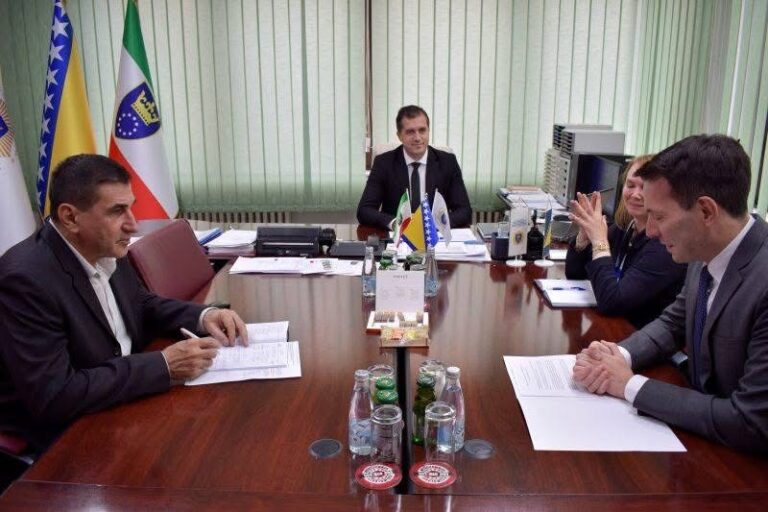 Jačanje sigurnosnih kapaciteta: Delegacija OSCE-a posjetila MUP Zeničko-dobojskog kantona