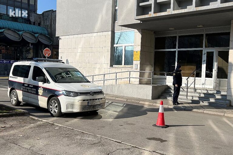 Djevojčice iz Tuzle na sigurnoj lokaciji, svi koji objave njihov identitet mogu biti kažnjeni