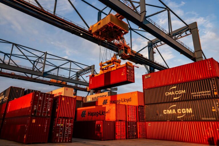 Blagi pomak konkurentnosti: Izvoz u BiH raste brže od uvoza, ali saldo i dalje negativan