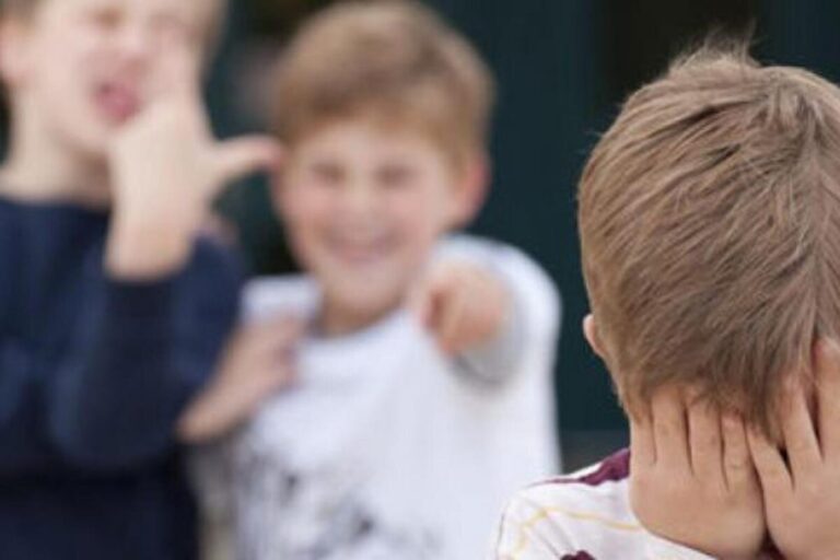 Djeca sve češće snimaju nasilje i dijele ga na društvenim mrežama