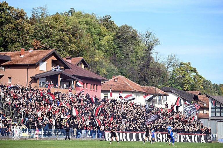 Euforija u Zenici se ne stišava: Čelik slavio u Hadžićima i preuzeo prvo mjesto, Sloboda tone sve dublje