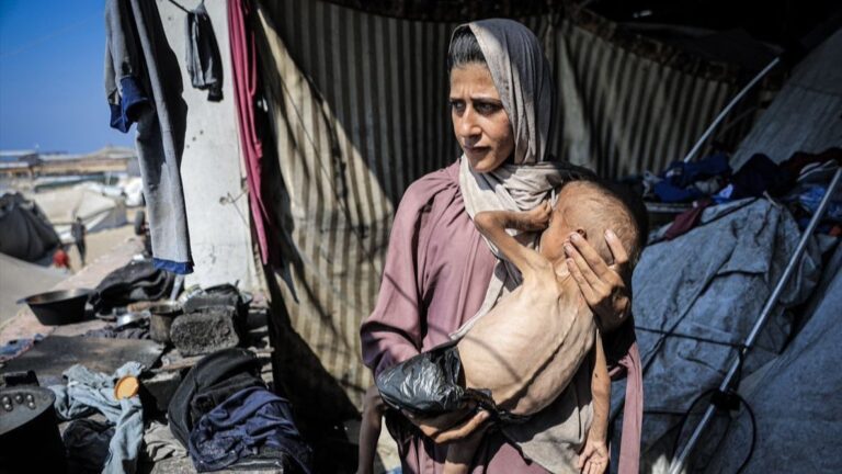 Historičar koji je boravio u Gazi: Izrael je podržavao pljačkaše humanitarnih konvoja