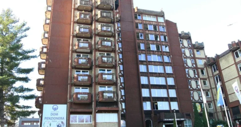 Život korisnika Doma penzionera u Tuzli: Kad čuješ da je neko umro, sve podsjeća na onu vatru