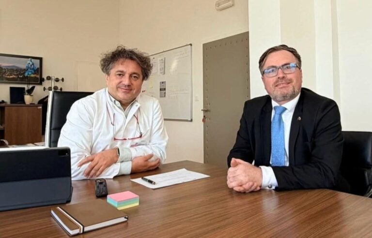 Jačanje institucionalne saradnje KCUS-a i Univerzitetskog klinickog centra Ljubljana