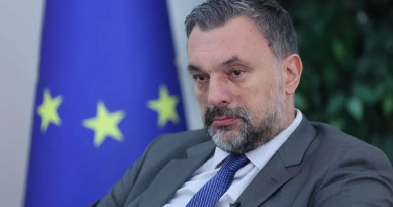 Konaković žestoko o aplauzu za Đajića: “Od kriminalaca prave heroje, a narod tjeraju iz zemlje”