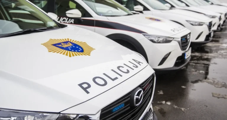 Kontrola na bh. putu: Oduzet Passat, vozač duguje više od 4.000 KM za neplaćene kazne